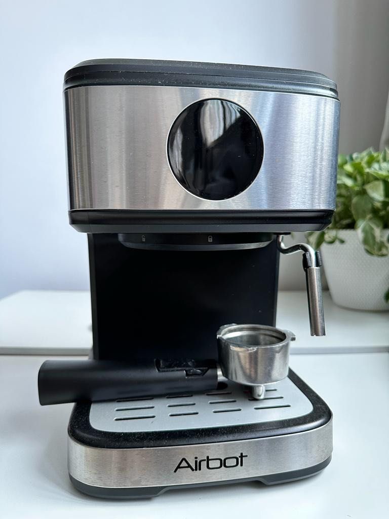 Airbot Espresso Coffee Machine CM7000, TV & Home Appliances, Kitchen