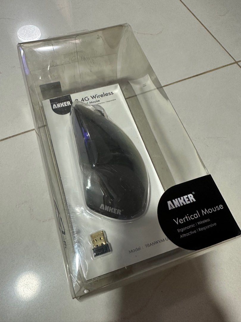 Anker 2.4G Wireless Vertical Ergonomic Optical Mouse A7852
