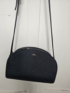 Blogger favorite half moon APC bag. I bought it last