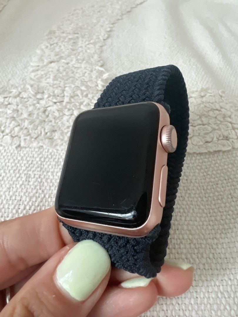 Apple watch series 3 rose gold with black band sales