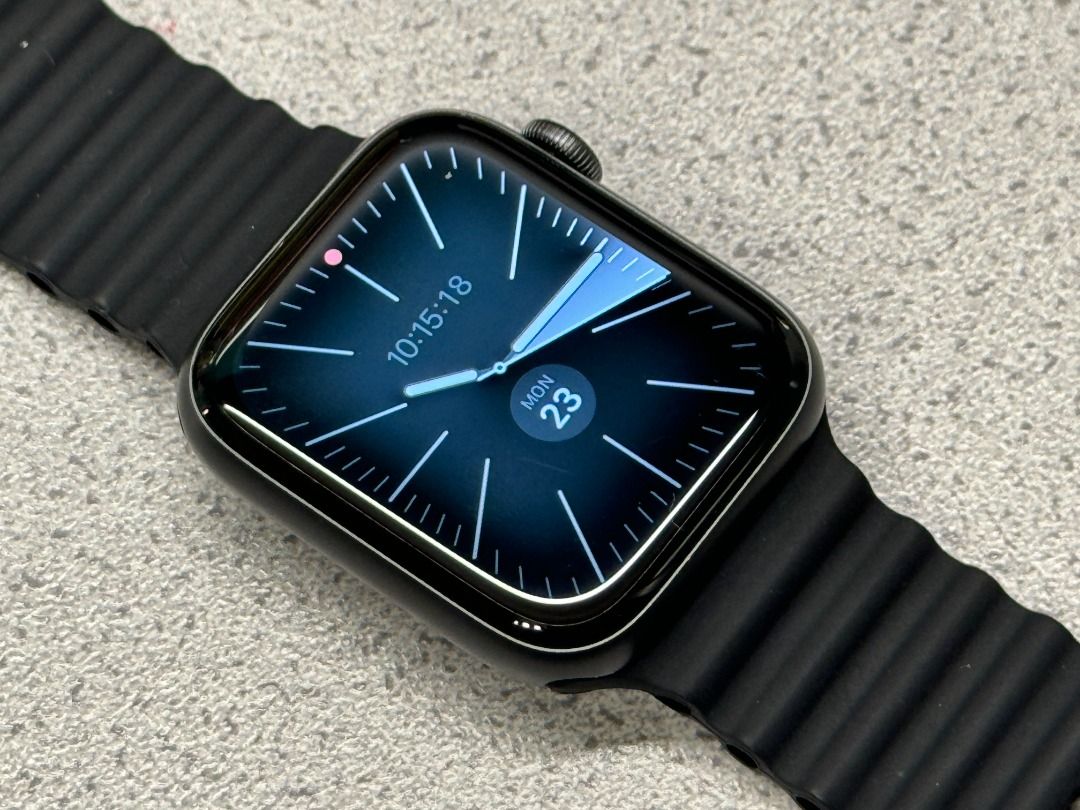 Apple Watch Series 5 44mm GPS Aluminum Space Grey Men s