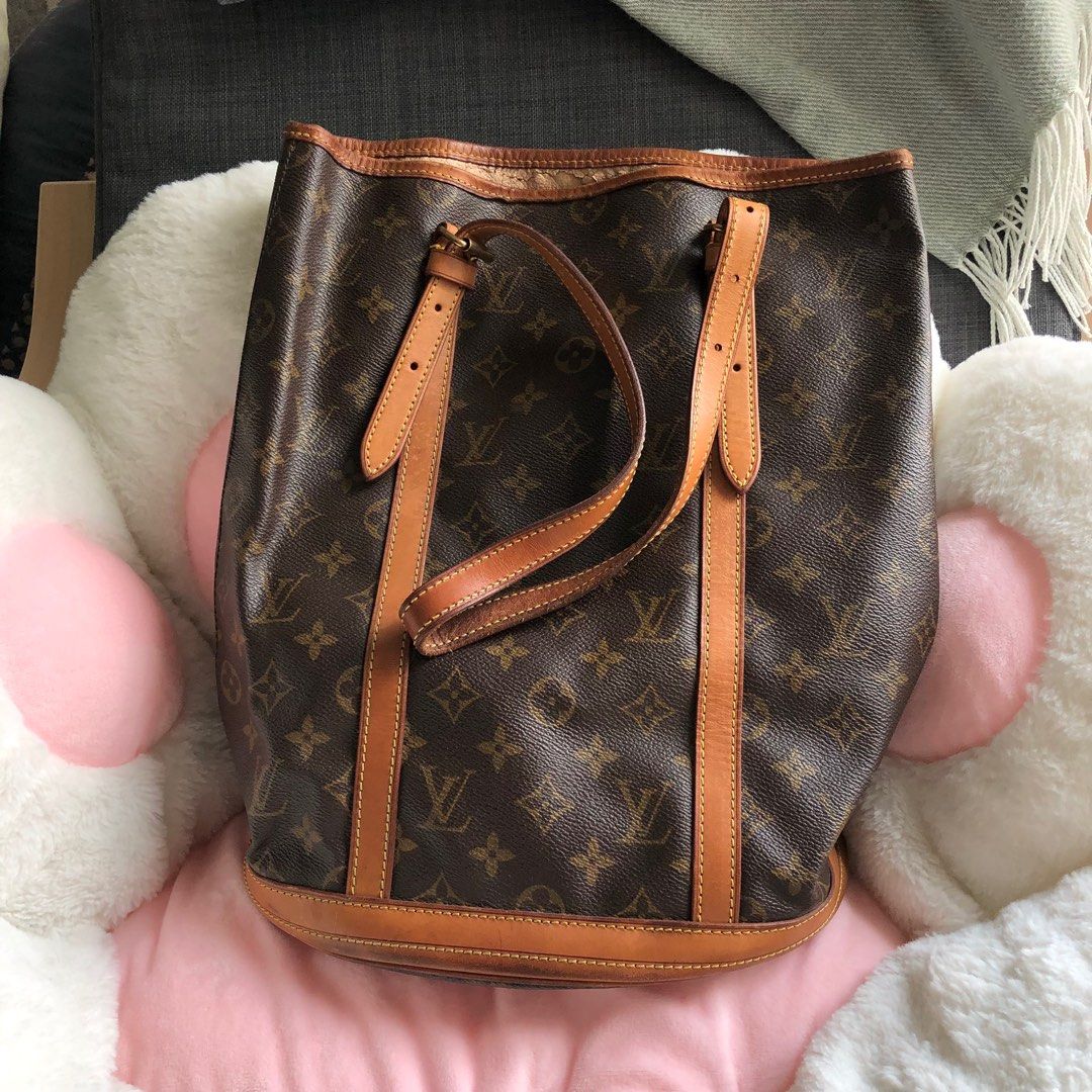 Authentic Louis Vuitton Monogram Noe Bag Lv Gm bucket bag, Luxury, Bags &  Wallets on Carousell