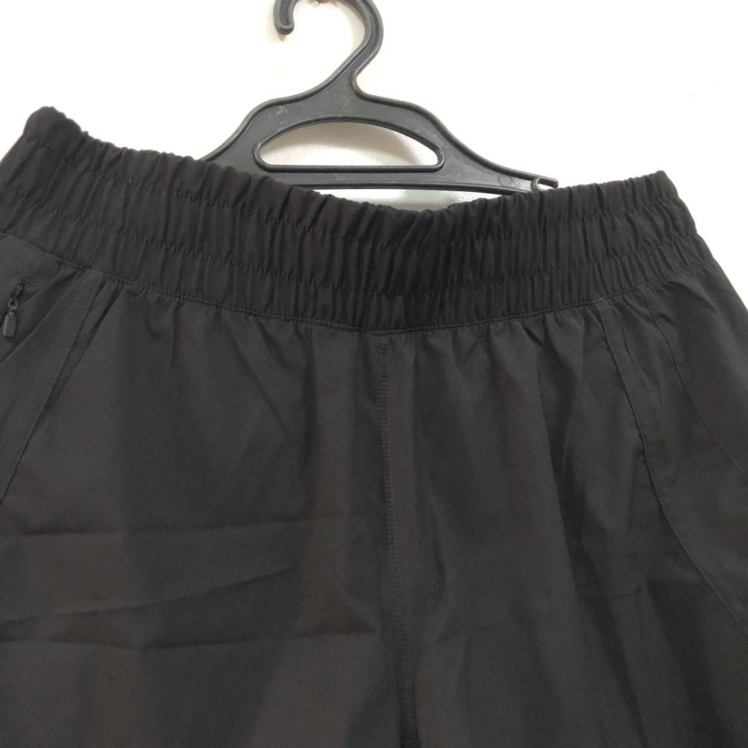 Avia Black Activewear Shorts womens Large to XL, Women's Fashion, Activewear  on Carousell