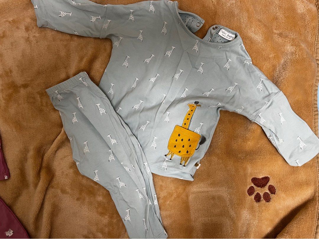 Baby clothing store size 70