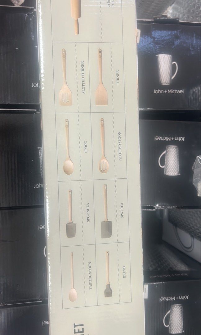Baking tools (Category: Cookware & Accessories) located in Santa Barbara. Submitted by mathildaoshop (Listing ID 1262102796, Image 2). Description: Bought it at true value. Original price is 2800 Shipping only.