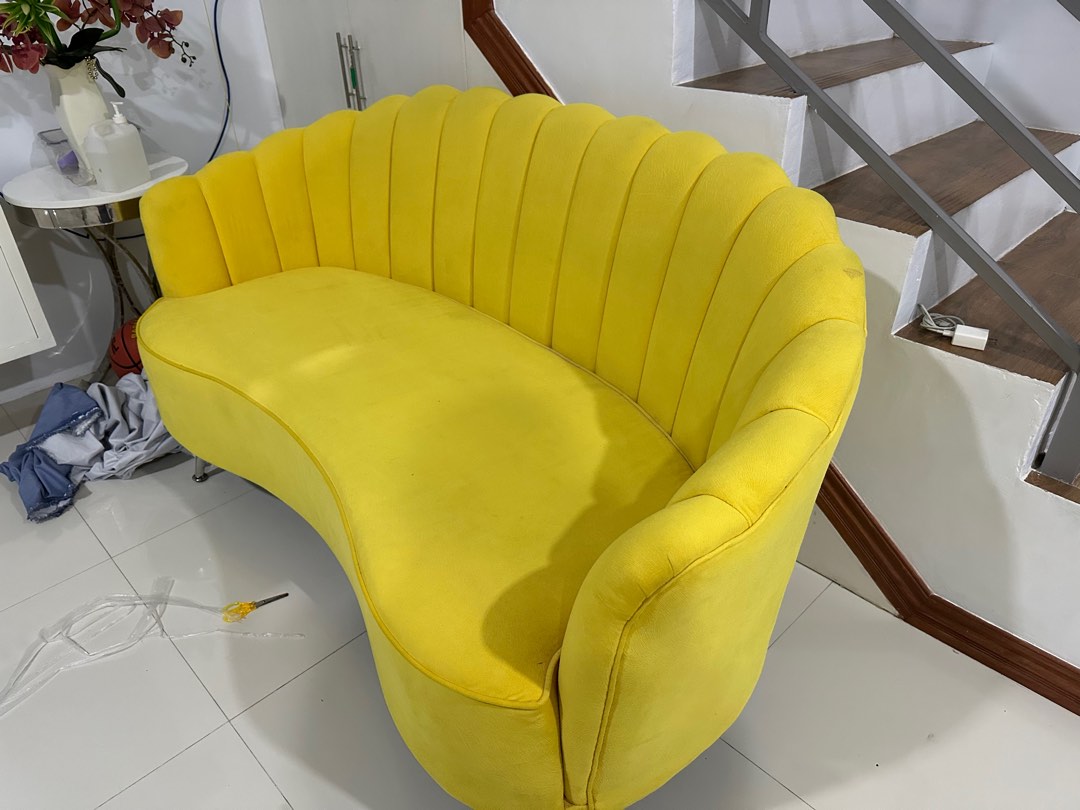 barely-used-3-seater-sofa-furniture-home-living-furniture-sofas-on
