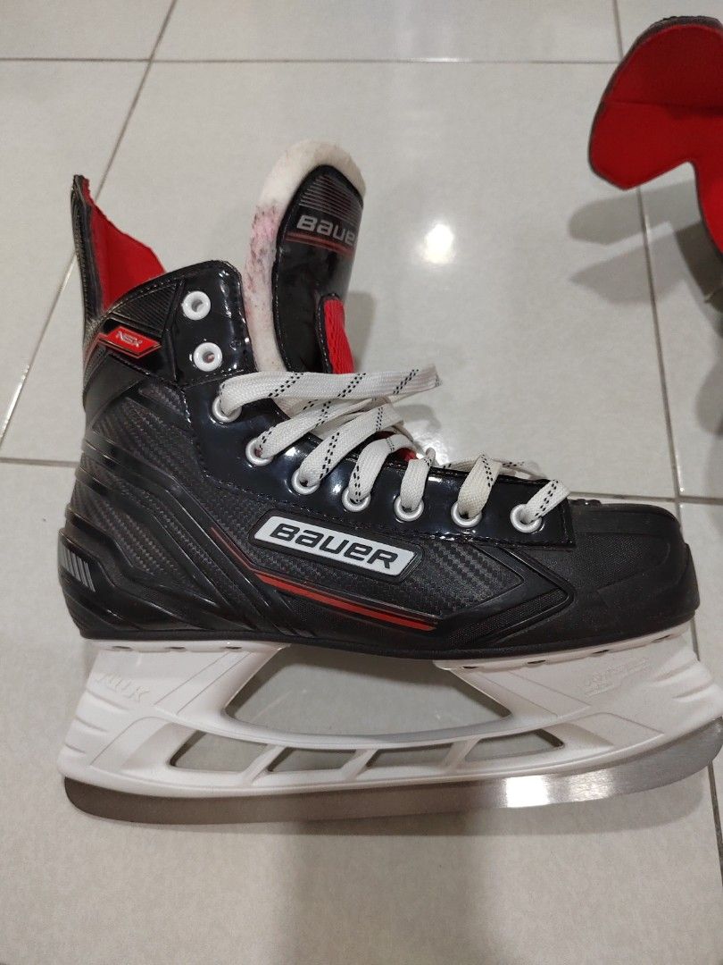 Bauer ice skates size 8, Sports Equipment, Sports & Games, Skates