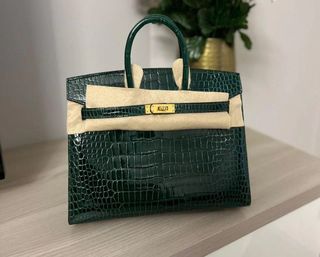 BNIB Hermes Birkin Touch 25 Black Togo & Niloticus Shiny Crocodile in GHW,  Luxury, Bags & Wallets on Carousell