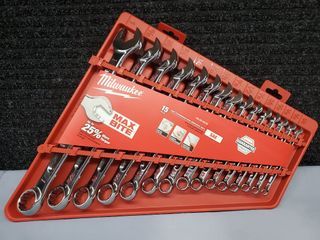 Brandnew Milwaukee 48-22-9415 15-Piece Combination Wrench Set SAE