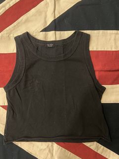 Brandy Melville 不修邊刷舊黑色背心