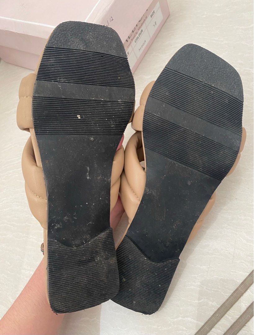 Caira sandal best sale