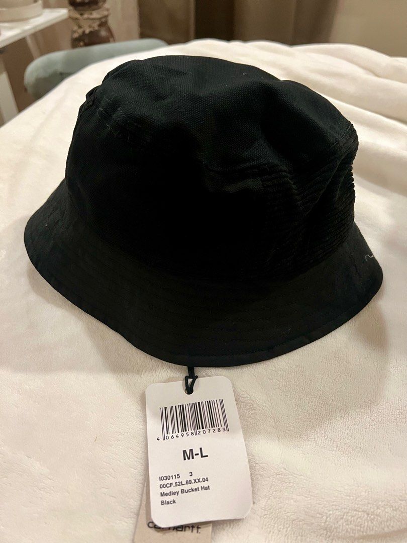 Carhartt Bucket Hat - Authentic & Brand New! (Category: Caps & Hats) located in Quezon City. Submitted by ykck_ (Listing ID 1262100249, Image 2). Description: Authentic Carhartt bought in Commonwealth SM Aura Brand New, Never worn SRP 4k .