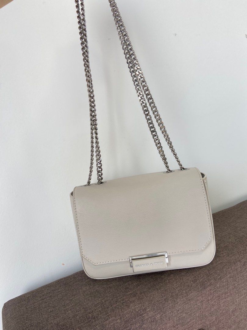 Chain Strap Shoulder Bag - Light Grey