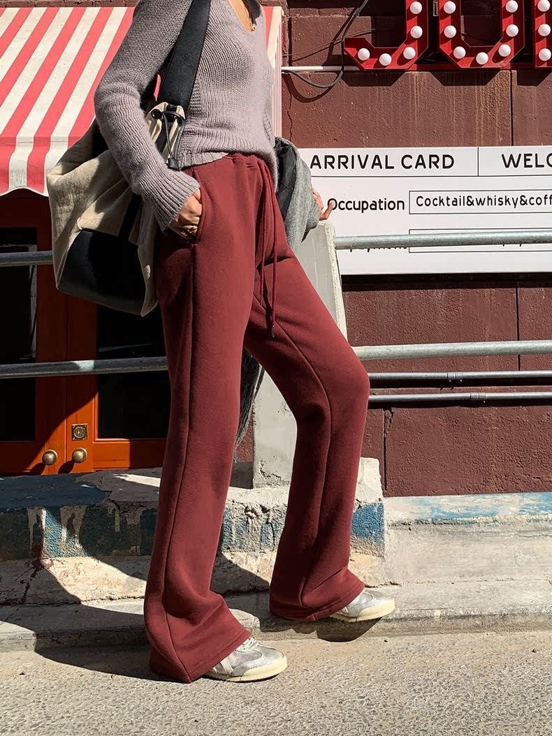 Chelsea fleece pants sales