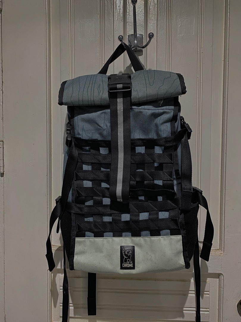 Chrome Industries Backpack, Men's Fashion, Bags, Backpacks on Carousell