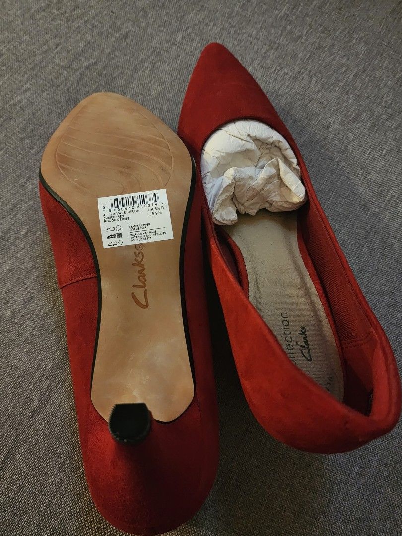 clarks red heels