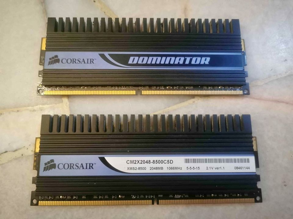 Corsair dominator deals ddr2