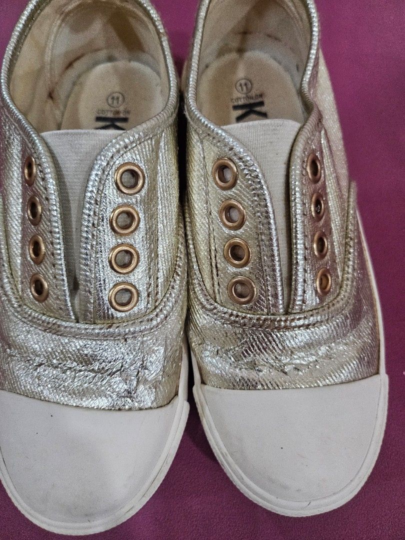 Cotton on shop kids sneakers