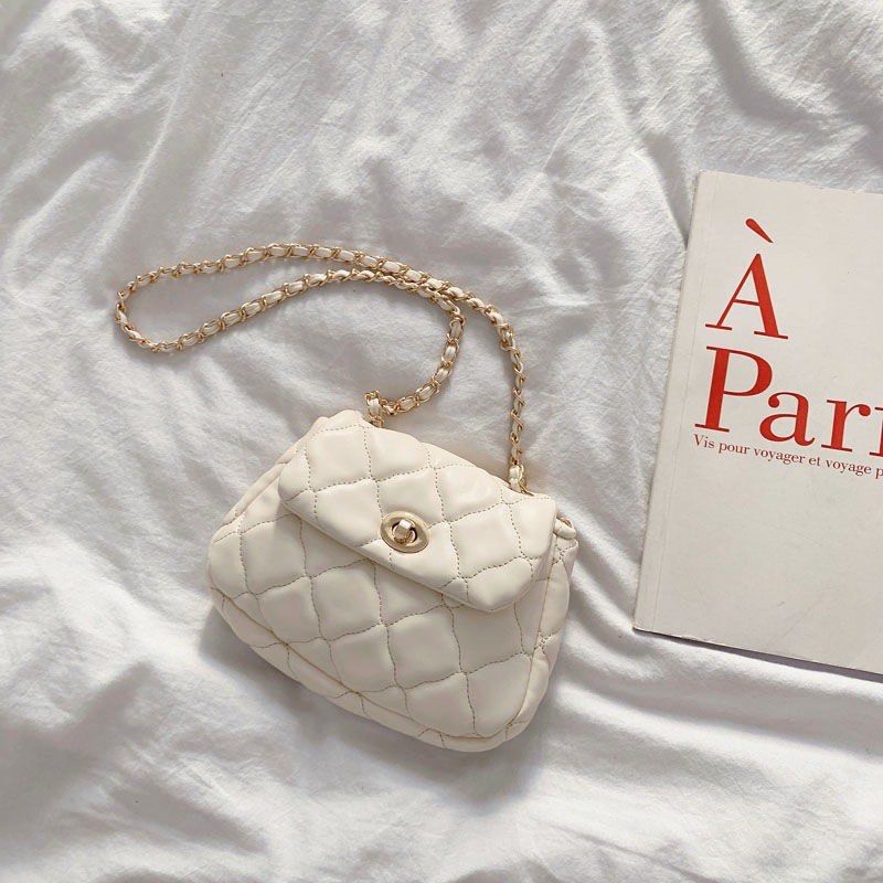 CHANEL SLING BAG, Women's Fashion, Bags & Wallets, Cross-body Bags on  Carousell