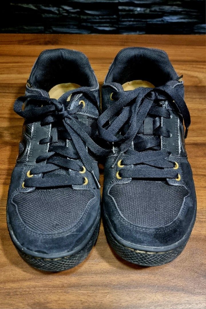 THIS WEEKEND ONLY 70.00 fixed Authentic Adidas Five Ten Free Rider FreeRider MTB Hiking Cycling Shoes Sneakers Rare Black Bronze Color Way
