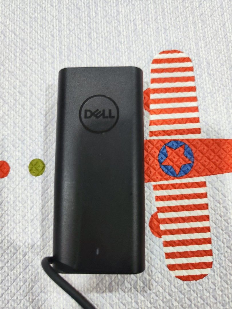 Dell 65w type C  power adapter406117611366656001