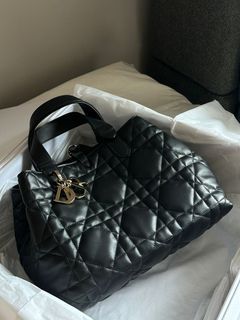 FÉLICIE POCHETTE (premium boutique), Luxury, Bags & Wallets on Carousell