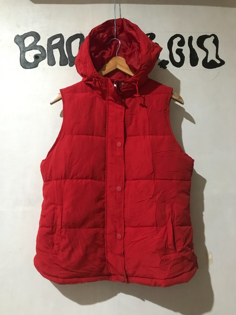 dip vest, Women's Fashion, Coats, Jackets and Outerwear on Carousell