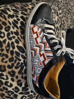 Donald J Pliner Italian shoes
