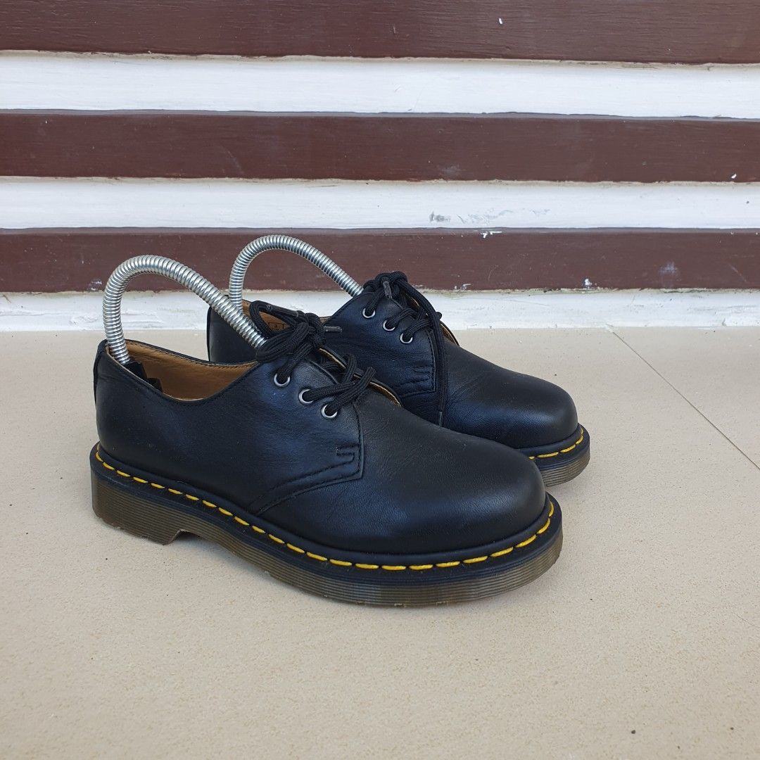 Dr martens deals 1461 soft leather