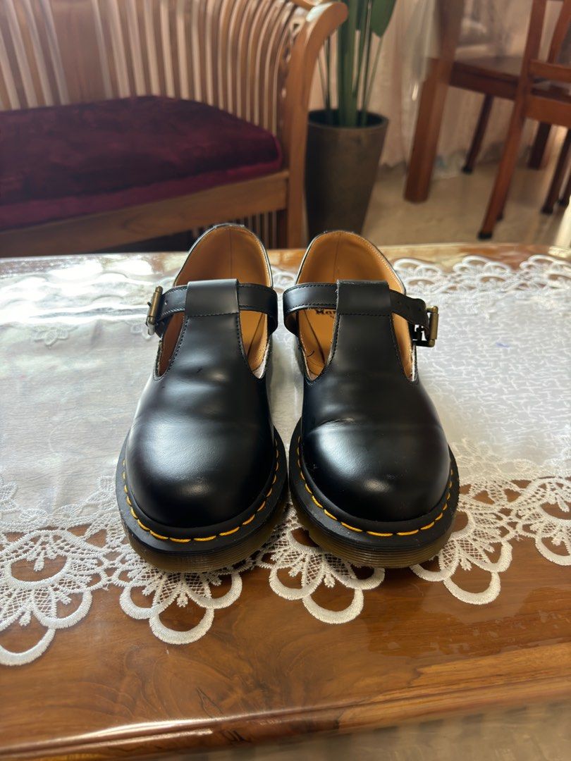 Dr discount marten polly