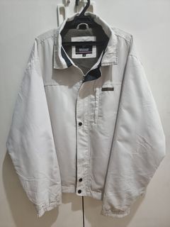 (Category: ) located in . Submitted by montonapparel (Listing ID 1262099679, Image 1). Description: .
