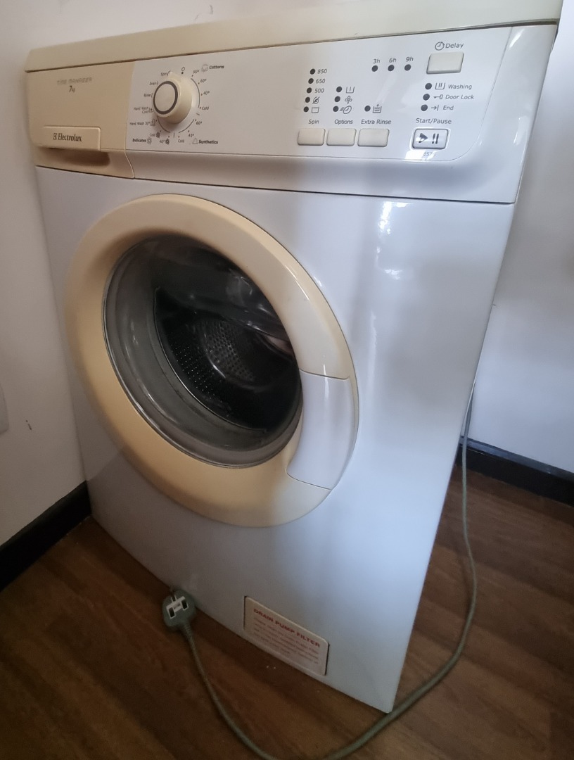Electrolux washing machine 7kg load, TV & Home Appliances, Washing Machines and Dryers on Carousell