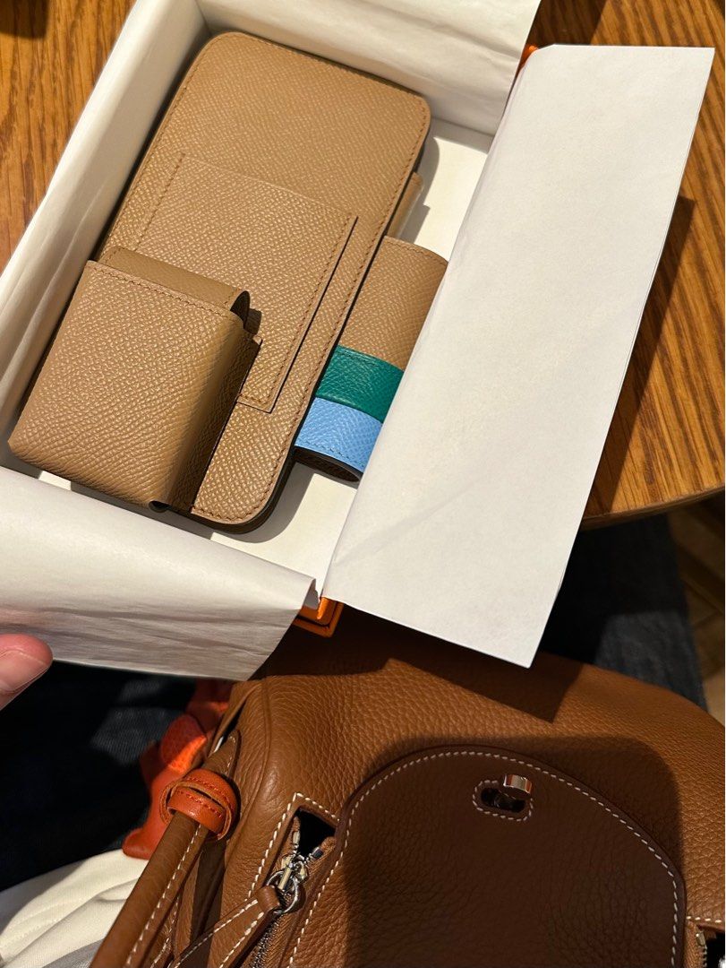 Hermes telephone deals