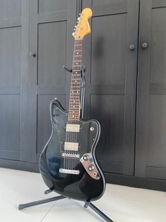 Nuno bettencourt hot sale fender jaguar
