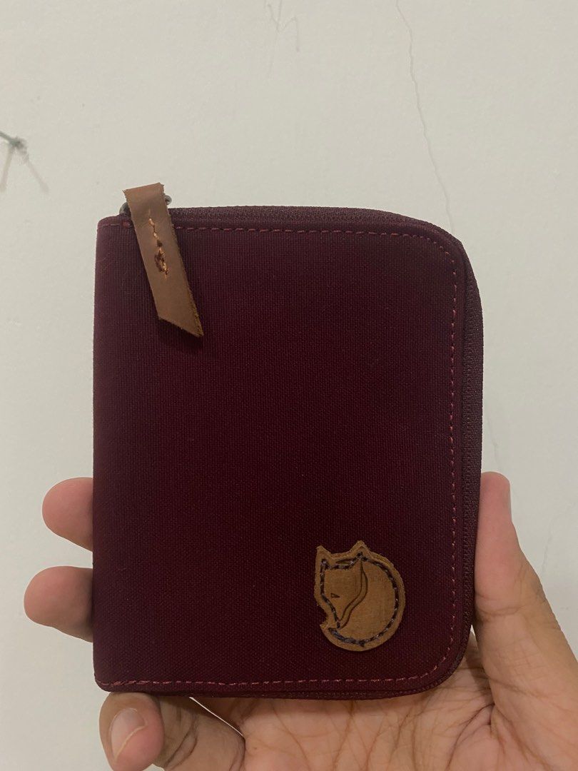 Kanken zip 2025 wallet