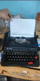 F/S: Clover 757TF Black Typewriter (Vintage)