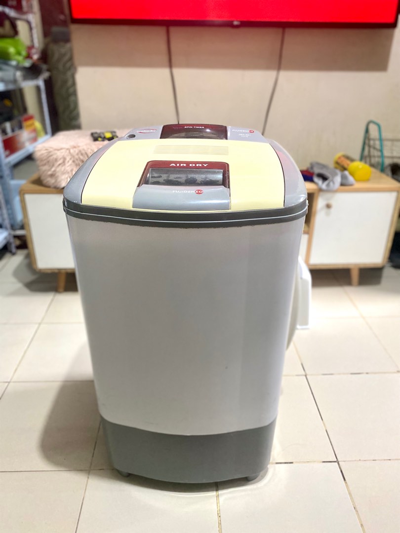 FUJIDENZO AIR DRYER, TV & Home Appliances, Washing Machines and Dryers