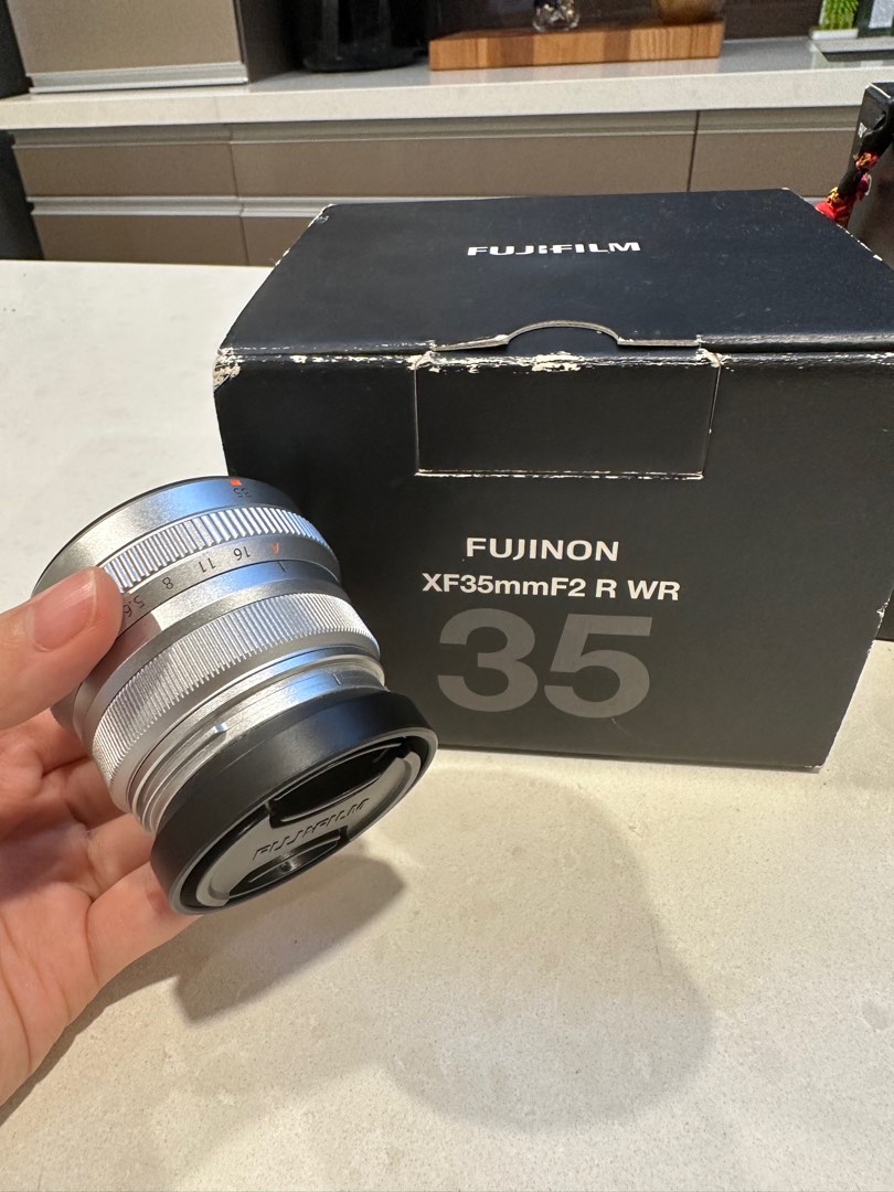 fujifilm_fujinon_xf35mmf2_r_wr