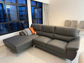 (Category: ) located in . Submitted by alycmy (Listing ID 1261990921, Image 1). Description: .