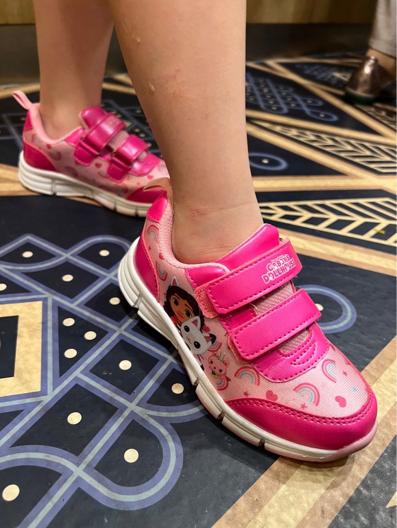 Dollhouse shoes deals