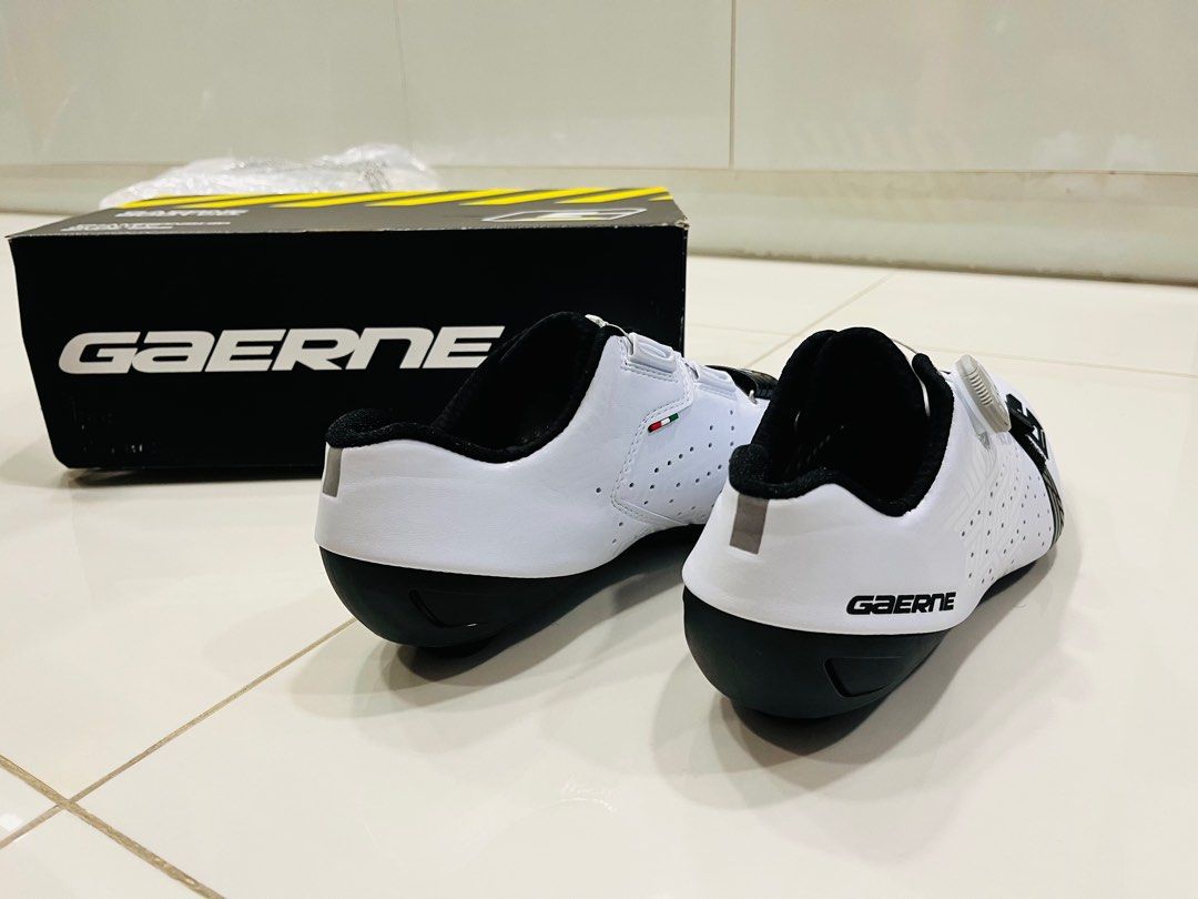 Gaerne Volta carbon shoes