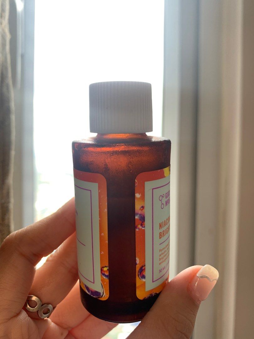Good Molecules Niacinamide Brightening Toner (Category: Face Care) located in Bacoor. Submitted by shopmd__ (Listing ID 1261484964, Image 3). Description: kinda full pa..