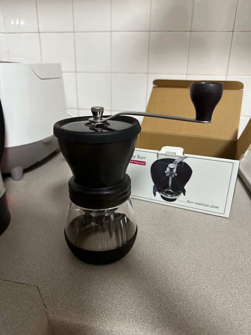 Hario coffee grinder, TV & Home Appliances, Kitchen Appliances, Coffee