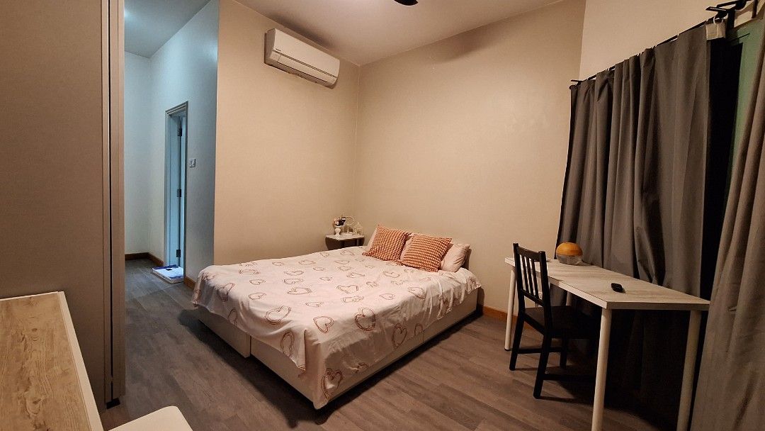 Hillview Condo common/ master, Property, Rentals, Room Rentals on Carousell