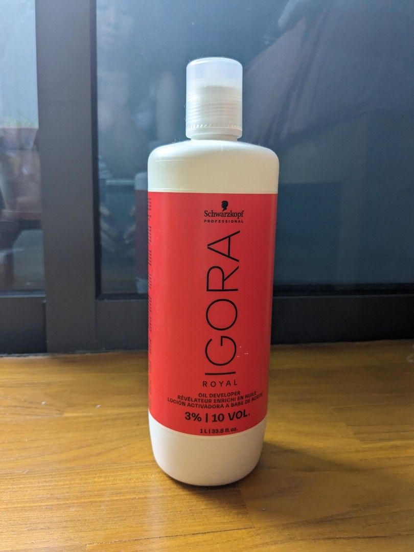 Igora bleach powder and developers, Beauty & Personal Care, Hair on