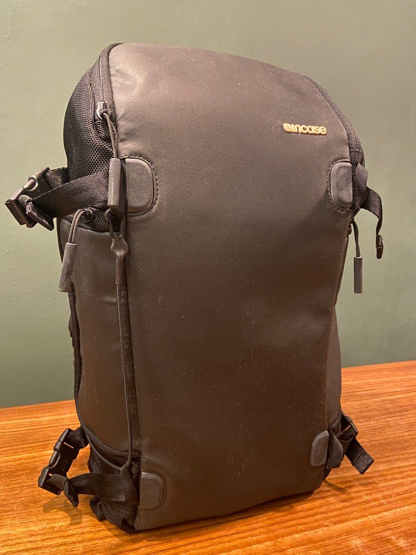 Incase sling pack for gopro hotsell