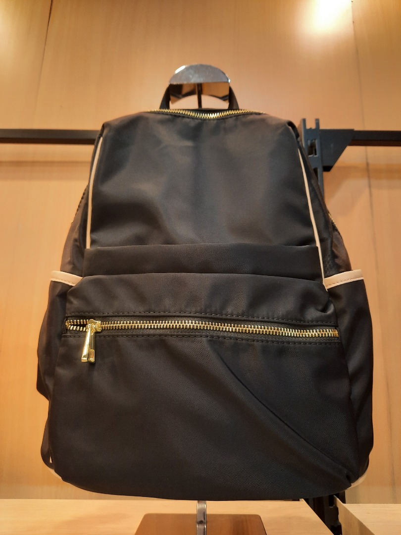 Kara Kidman 背囊背包(#907 黑色粉紅色black pink), 女裝, 手袋及銀包