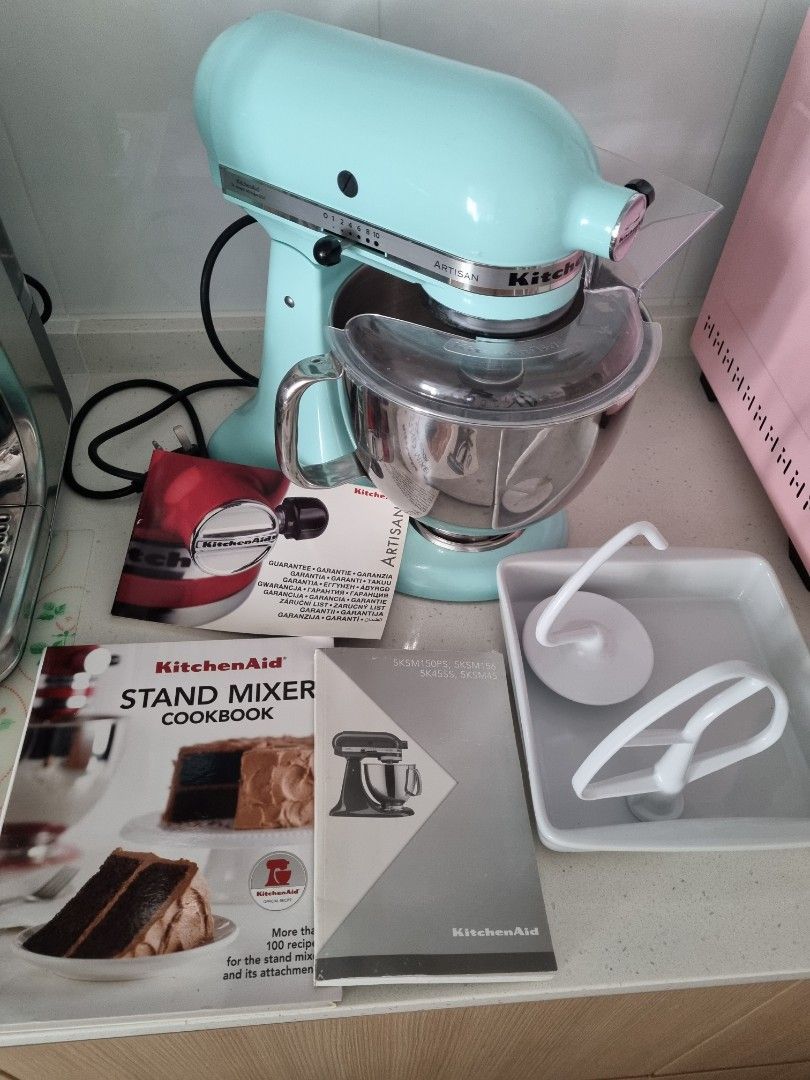 Kitchenaid Artisan Series 5qt Tilt-head Stand Mixer - Ksm150pspt -  Pistachio : Target