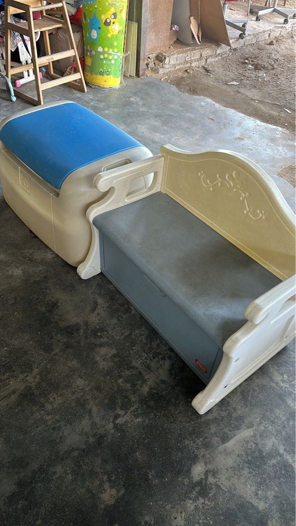 Little tikes storage kelantan Babies Kids Baby Nursery