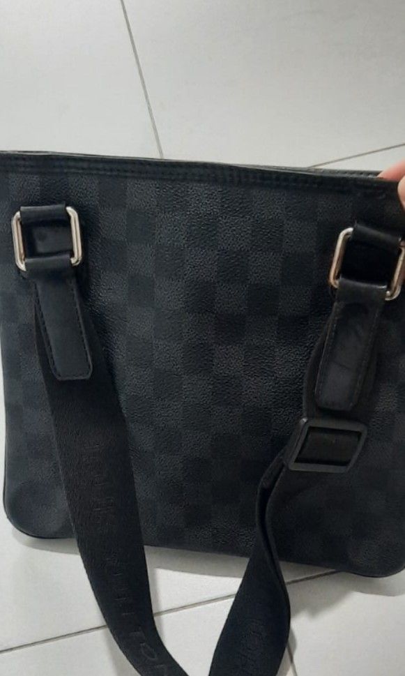 Louis Vuitton N58028 Thomas Shoulder Bag W25cm Damier Graphite Japan [Used]